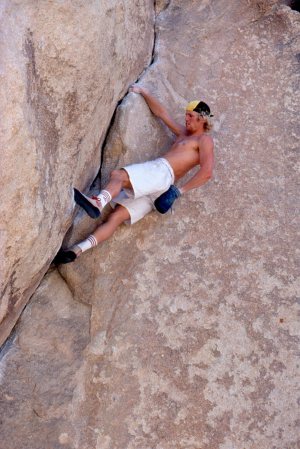 Rockclimbing Article Image3_large