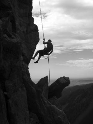 Rockclimbing Article Image1_large