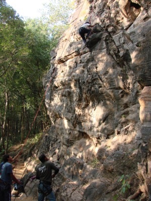 Rockclimbing Article Image1_large