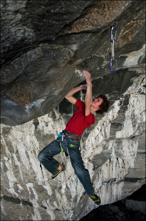 Rockclimbing Article Image1_large