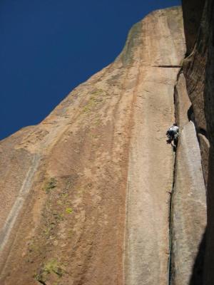 Rockclimbing Article Image1_large