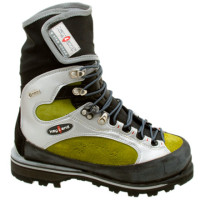 M11 Mountaineering Boot - Womens